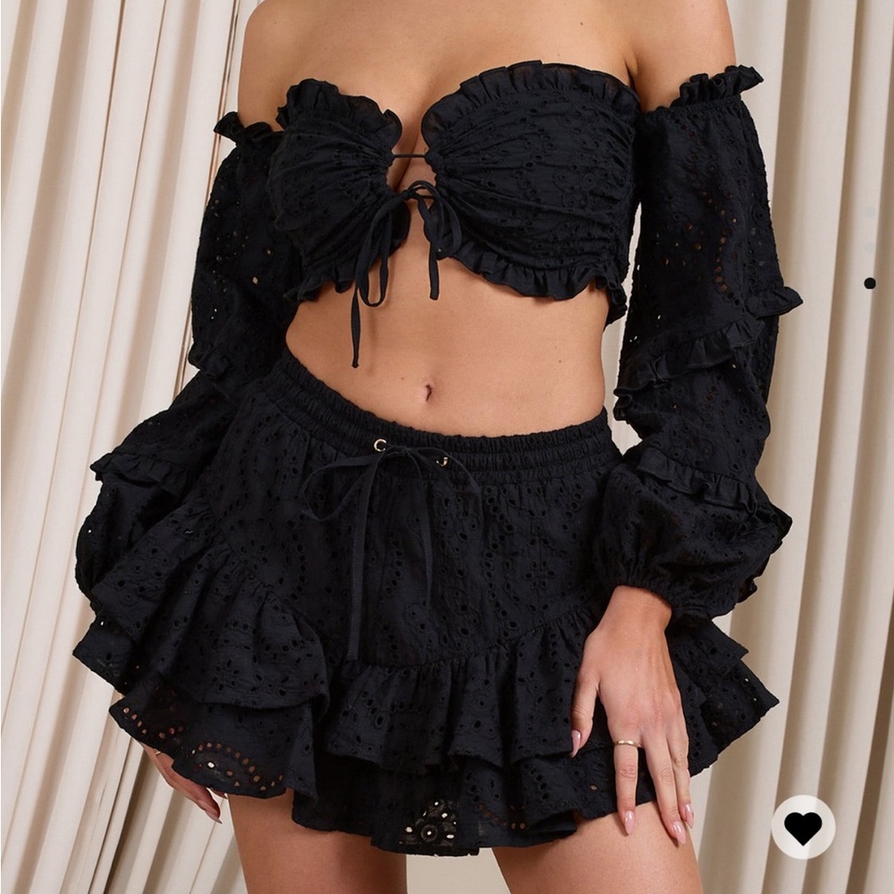 Club L Set